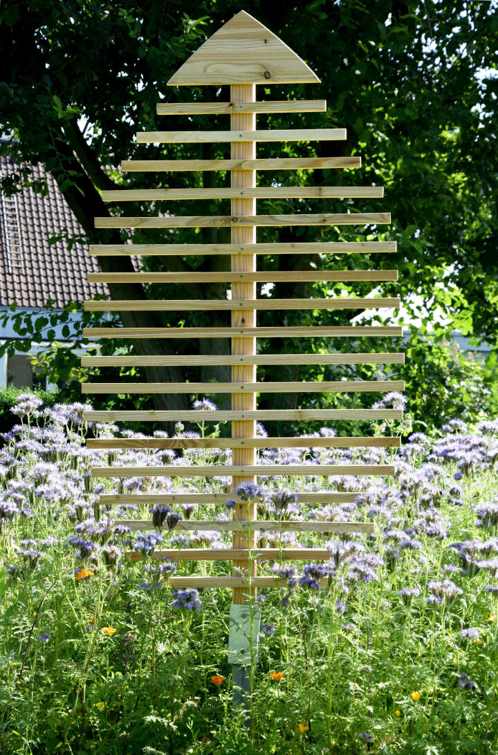 dobar Design Rankhilfe in Blattform "fagus"